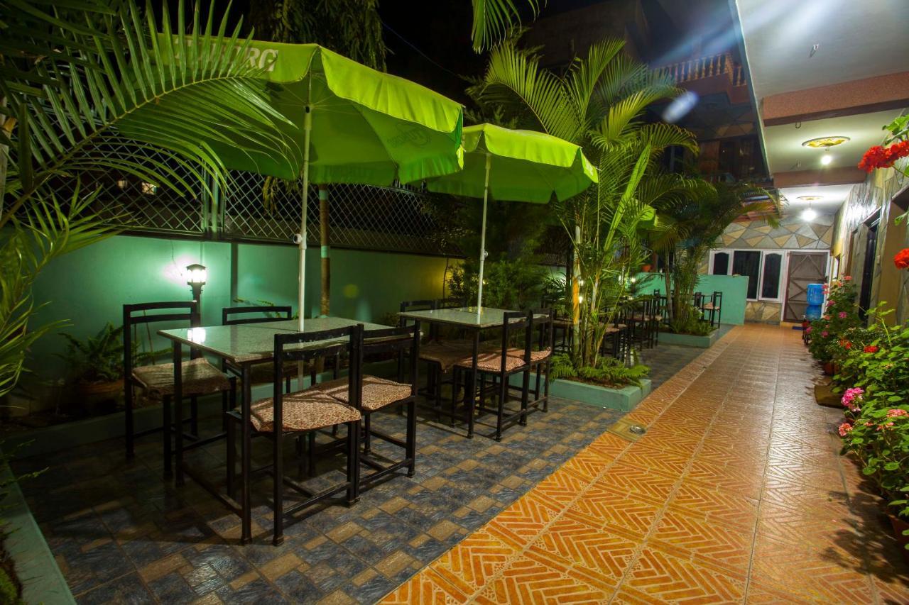 Hotel Trip โพคารา ภายนอก รูปภาพ